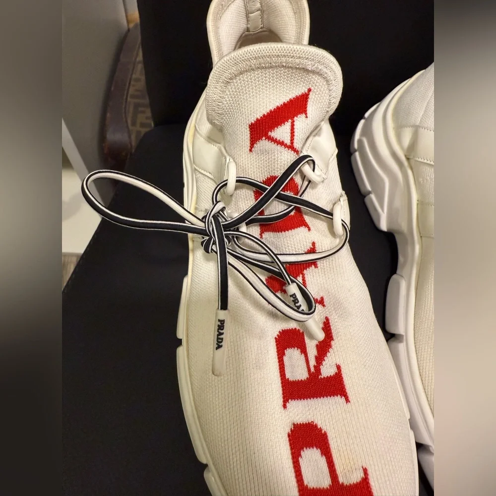 Authentic Prada Knit Sneakers with Red logo - Picture 2 of 11